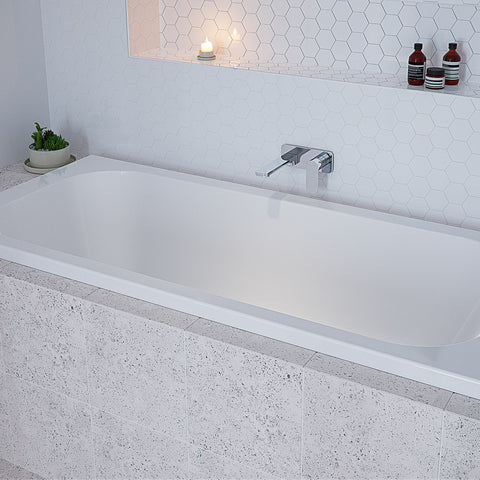 Caroma Luna Bath 1675mm Island White LU7ISW