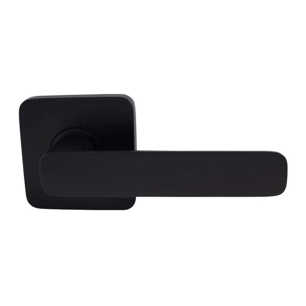 Gainsborough Harper Lever Round Corner Passage Set Matte Black 205HARMB