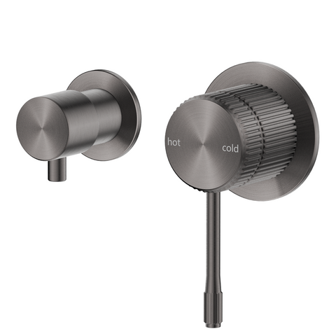 Bella Vista Mica Fluted Shower Mixer Diverter Sideways Gunmetal SHM-6-DV-SW-NR-GM
