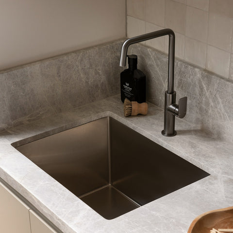 Phoenix Mekko Sink Mixer 190mm Squareline Matte Black 115-7300-10-1